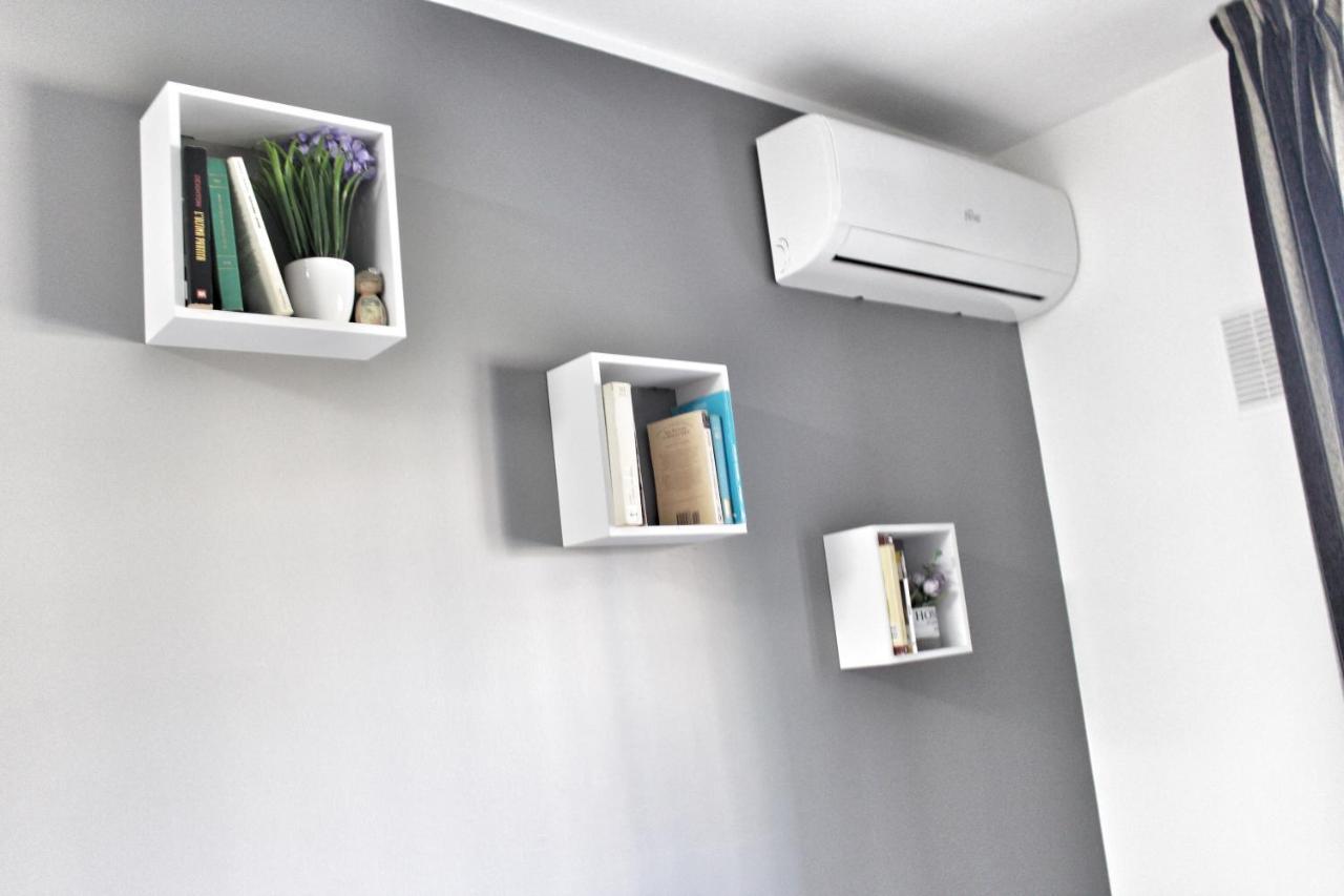Cosenza Luxury Apartment מראה חיצוני תמונה