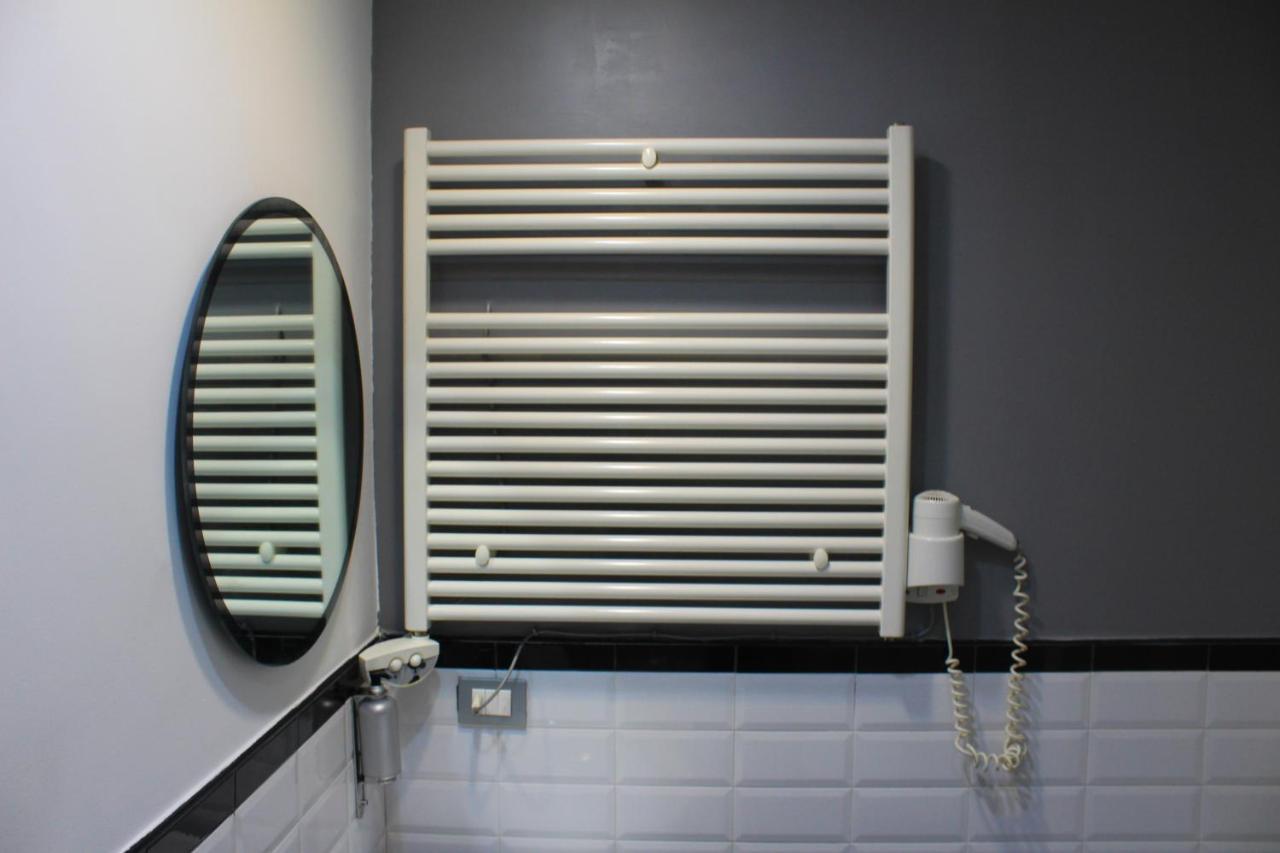 Cosenza Luxury Apartment מראה חיצוני תמונה